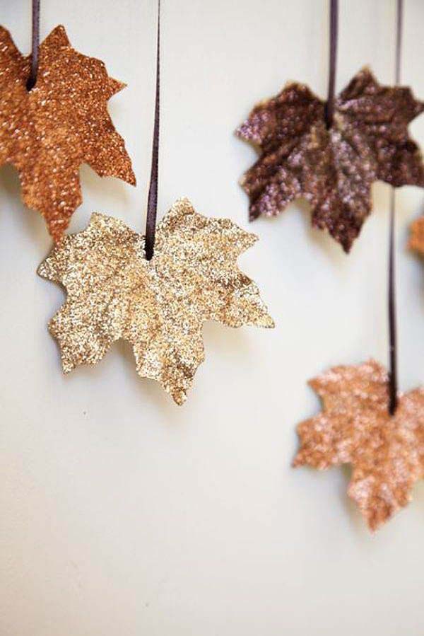 38. Glittery Fall Leaves Garland #dollarstore #falldecor #diy #decorhomeideas