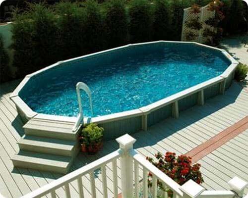 25. Half Submerged Pool with Composite Deck #abovegroundpoolwithdeck #decorhomeideas