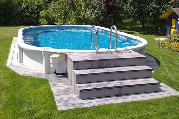 34. Oversized Step Section and Walk-Around #abovegroundpoolwithdeck #decorhomeideas