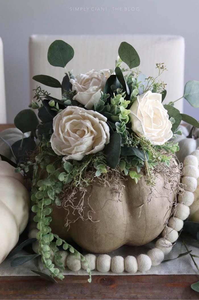 19. Paper Craft Pumpkin Floral Centerpiece #fallflowers #arrangements #decorhomeideas