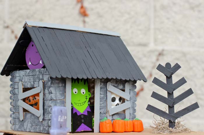 36. Popsicle Stick Haunted House #halloween #crafts #kids #decorhomeideas