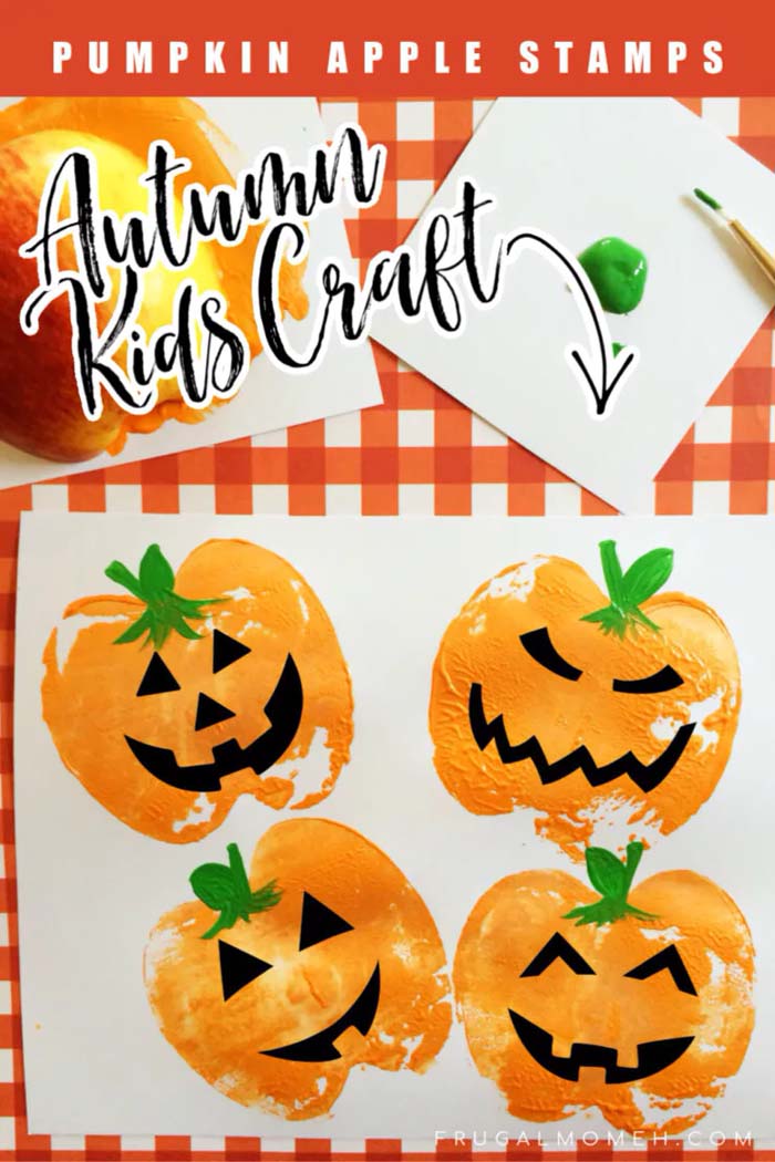 39. Pumpkin Apple Stamps #halloween #crafts #kids #decorhomeideas