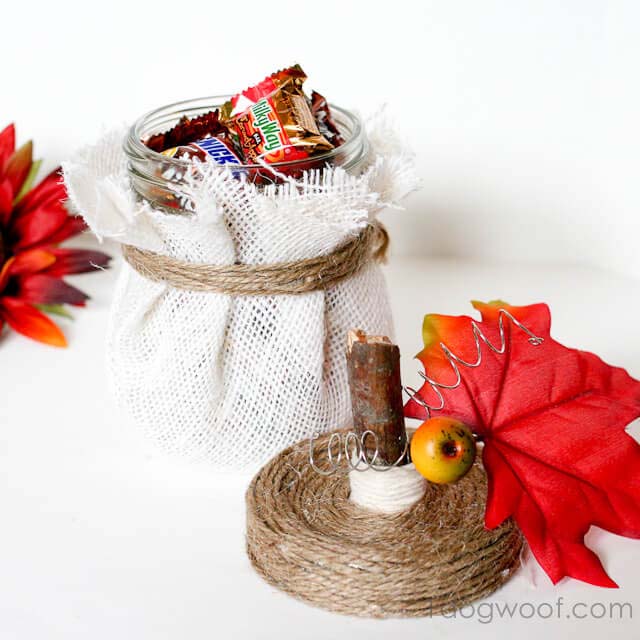 35. Pumpkin Themed Sweet Candy Delight Mason Jar #halloween #masonjar #crafts #decorhomeideas