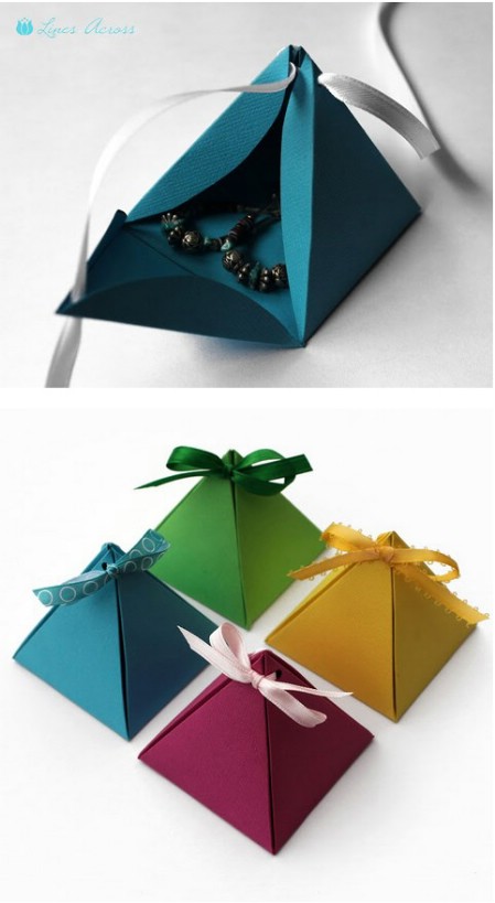 Pyramid Gift Box #Christmas #gifts #decorhomeideas