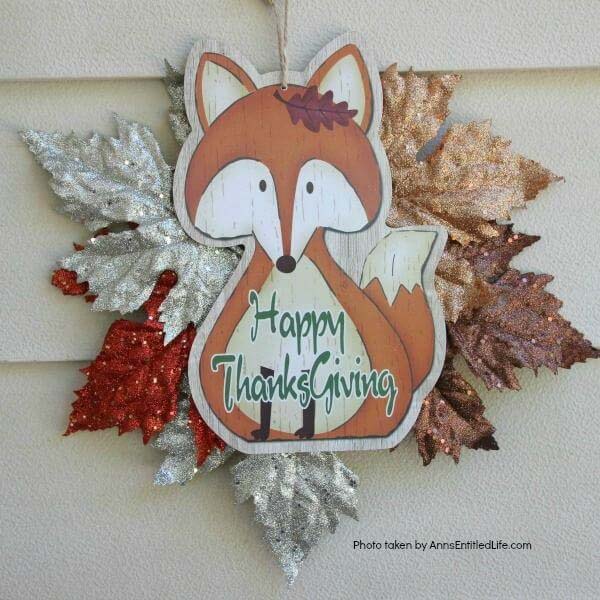 26. Red Fox Happy Thanksgiving Sign #thanksgiving #decor #decorhomeideas