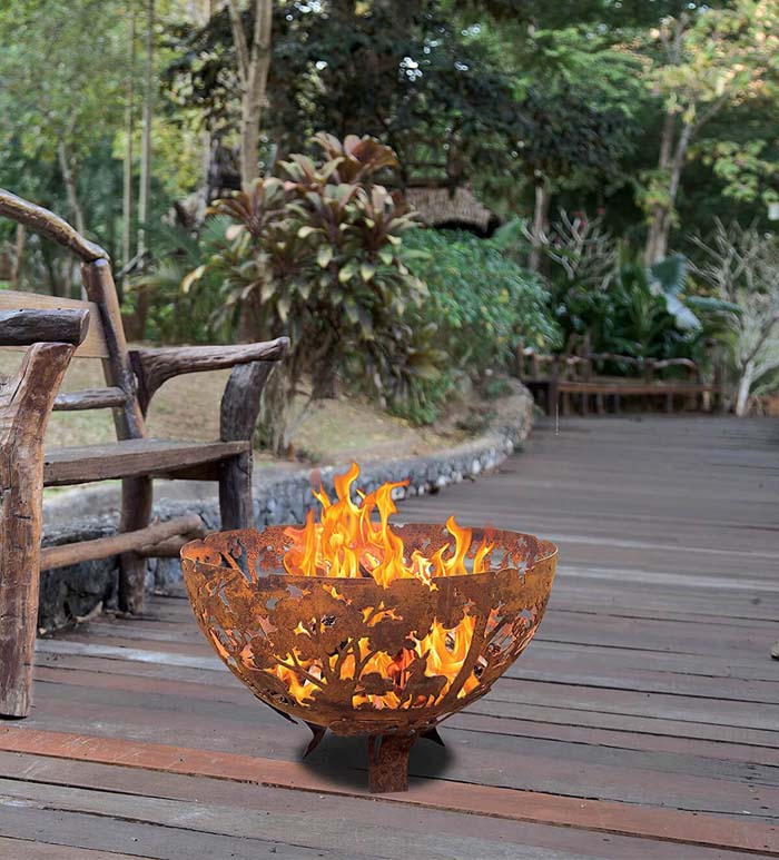 19. Rustic Fire Ball Metal Pit #metalfirepit #decorhomeideas