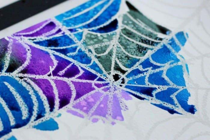 43. Spider Web Art #halloween #crafts #kids #decorhomeideas
