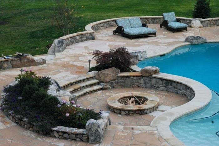 28. Sunken Fire Pit on Pool Deck #sunken #firepit #decorhomeideas