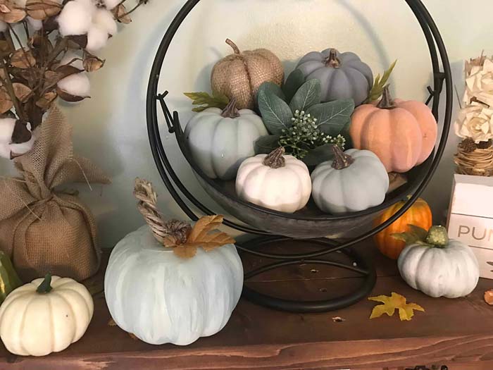 35. Tons of Texture in Fall Pumpkin Design #thanksgiving #decor #decorhomeideas