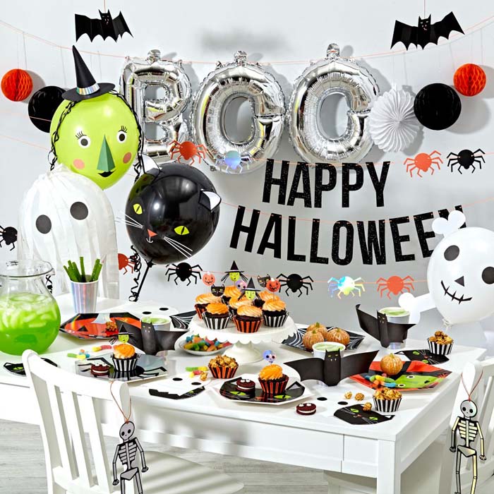 48. Welcome Halloween Revelers #halloween #party #decor #decorhomeideas