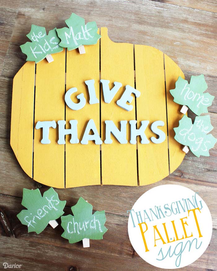 24. Wooden Pumpkin with Chalkboard Leaves #thanksgiving #sign #decorhomeideas