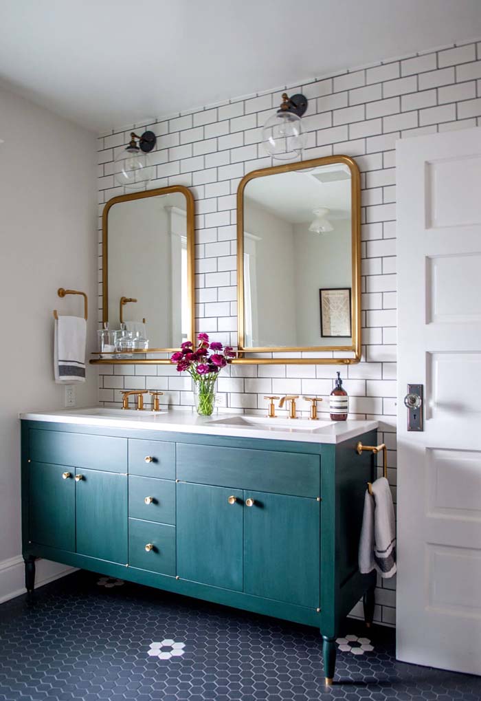 A Little Bit Of Glam Bathroom #masterbathroom #design #decorhomeideas