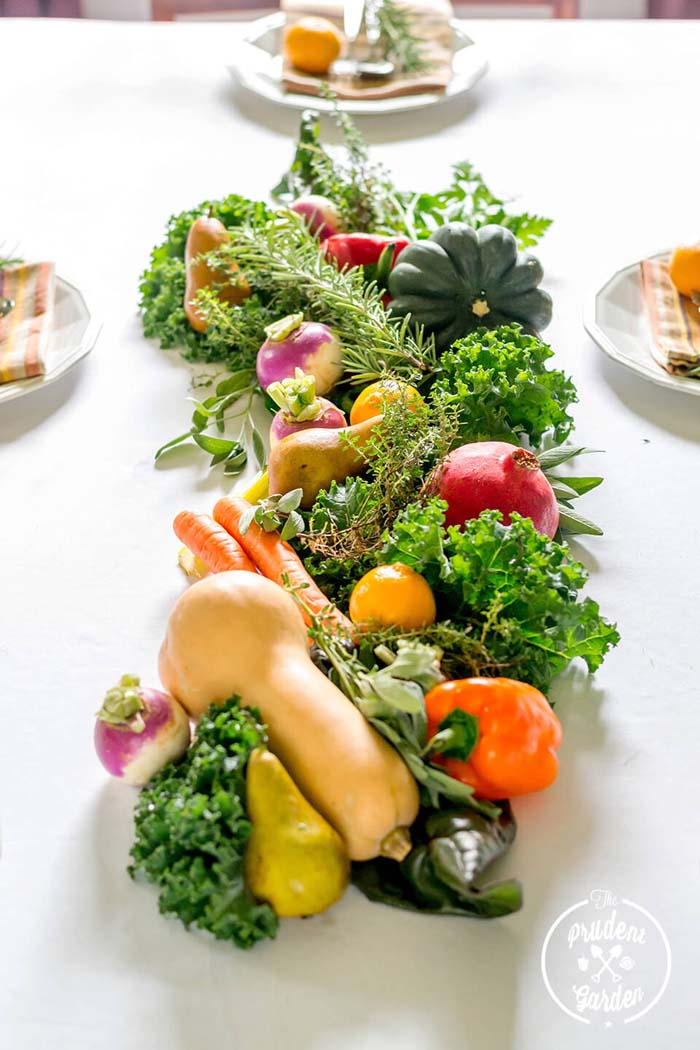 Beautiful Fall Veggies Edible Centerpiece #thanksgiving #centerpieces #decorhomeideas