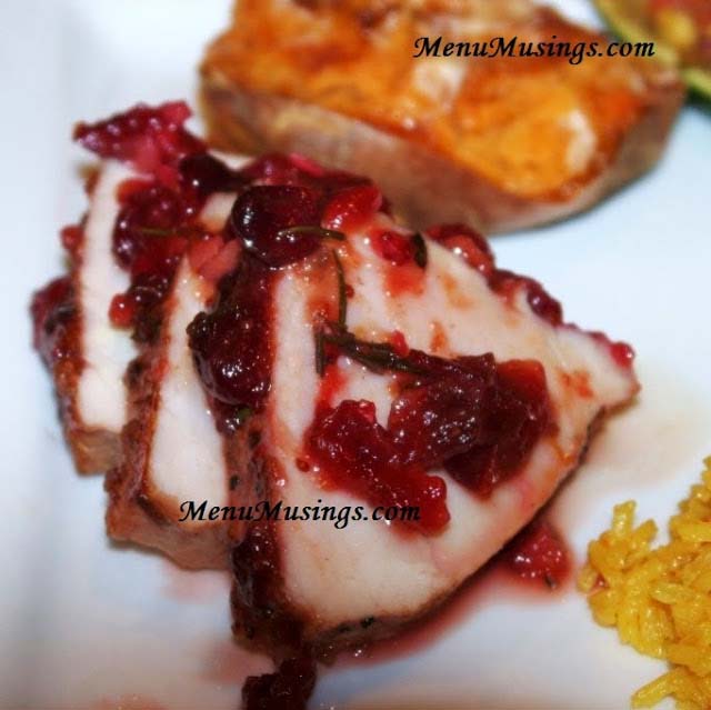 Cranberry Glazed Pork Tenderloin #christmas #dinner #decorhomeideas