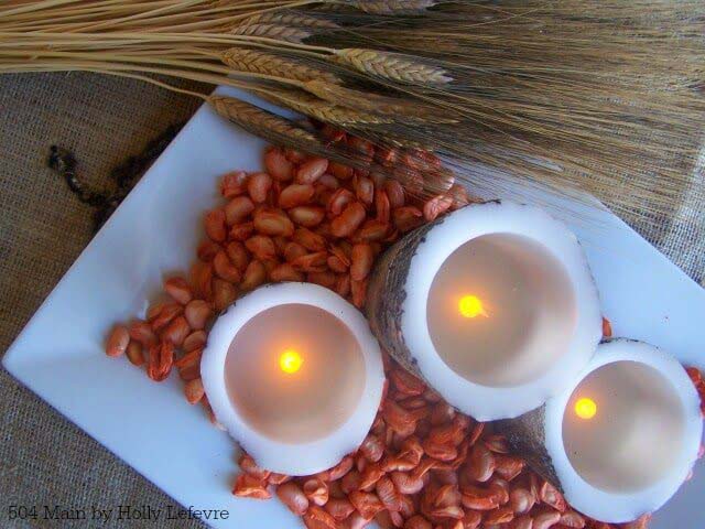 Decorative Rustic Candle and Beans Display #thanksgiving #centerpieces #decorhomeideas