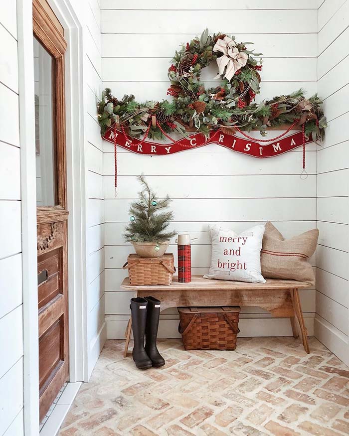 Festive Christmas Wreath Wooden Farmhouse Bench