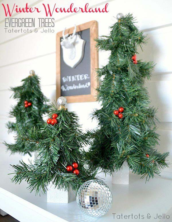 Mini Evergreen Trees #diy #christmastree #decorhomeideas