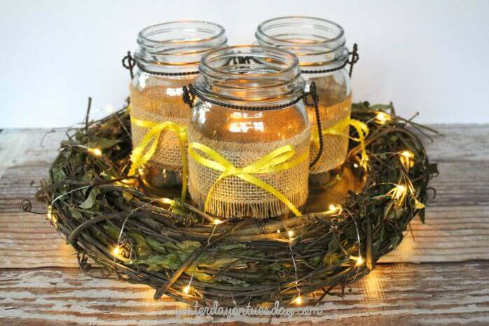 Outdoor Style Mason Jar Centerpiece #thanksgiving #centerpieces #decorhomeideas