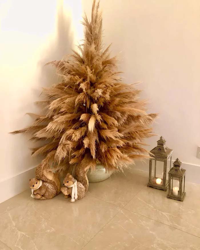 Pampas Grass Christmas Tree Decoration