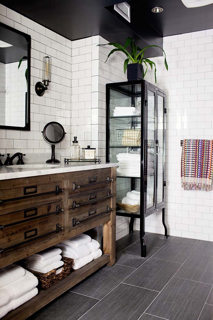 Rustic Simplicity Bathroom #masterbathroom #design #decorhomeideas