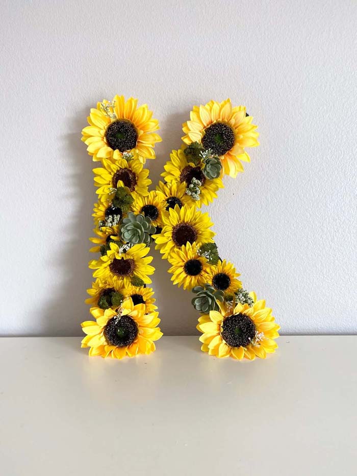 Sunflower Letter for Teen Bedroom #sunflower #decor #decorhomeideas