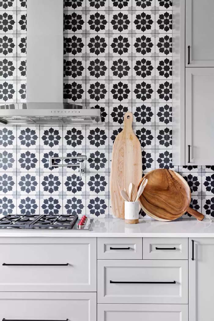 Commit to a Bold Pattern #kitchenbacksplash #backsplash #decorhomeideas