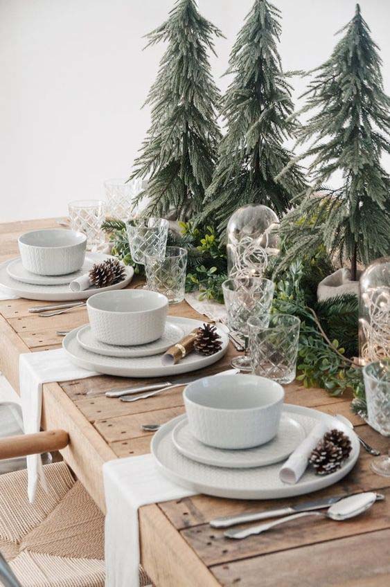Cozy Christmas Tablescape With Mini Trees #Christmas #rustic #tablesetting #decorhomeideas