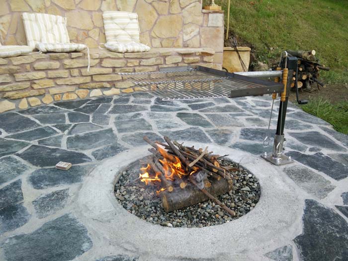 Diy Fire Pit On Sloped Yard 13