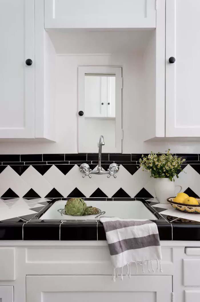 DIY Your Own Backsplash Pattern #kitchenbacksplash #backsplash #decorhomeideas