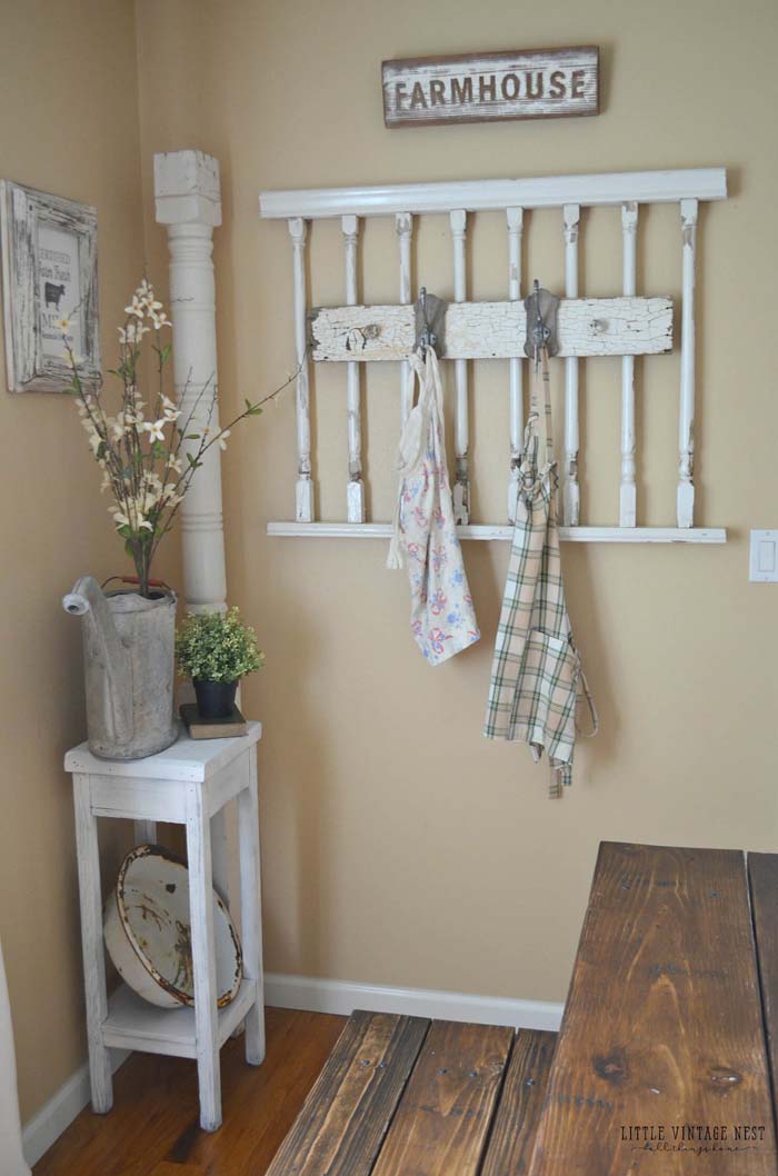 Grandma's Front Porch Wall Hanging #spindle #repurpose #decorhomeideas