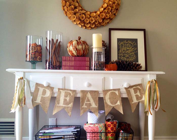 Hearth Greetings Burlap Flag Banner #burlapdecor #diy #decorhomeideas