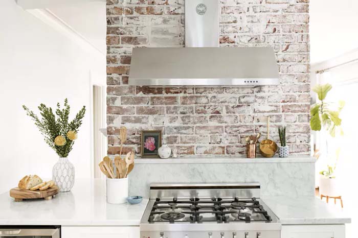 Make the Most of Exposed Brick #kitchenbacksplash #backsplash #decorhomeideas