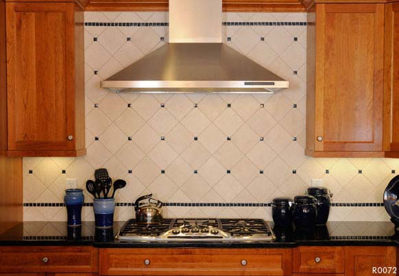 Traditional Twist #kitchenbacksplash #backsplash #decorhomeideas