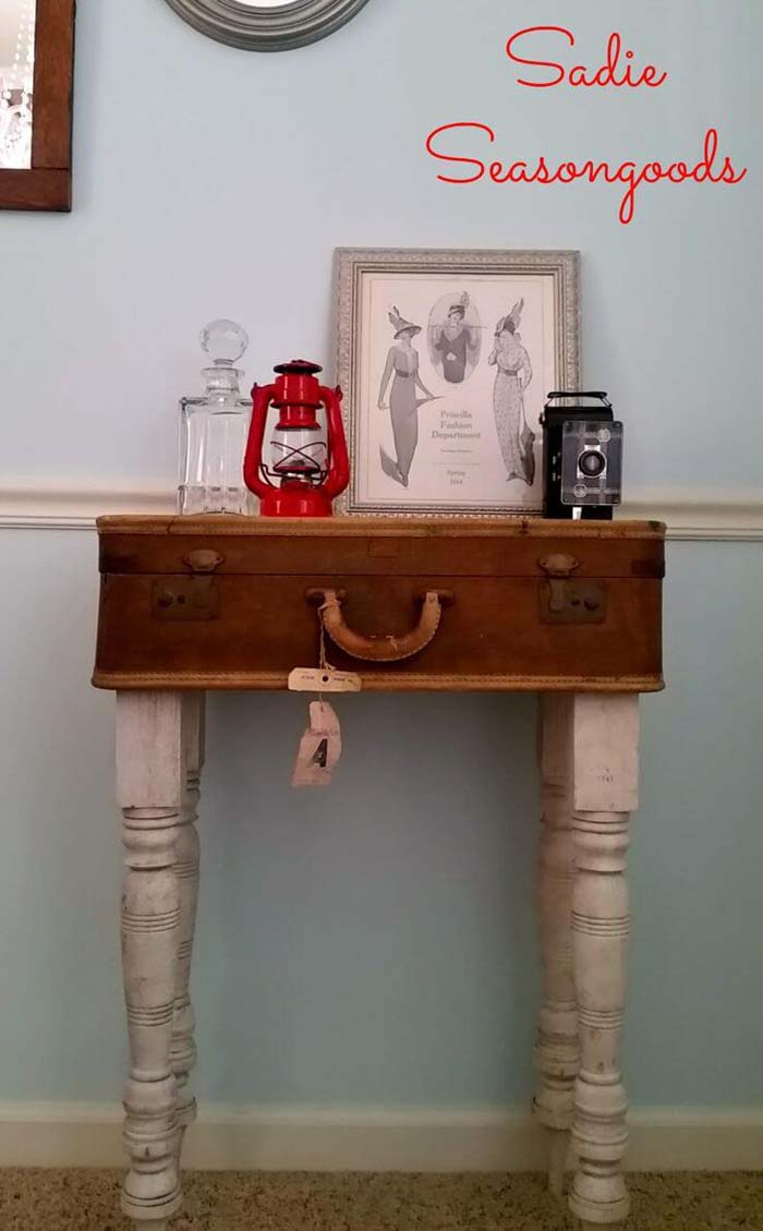 Vintage Suitcase Conversational Piece Table #spindle #repurpose #decorhomeideas