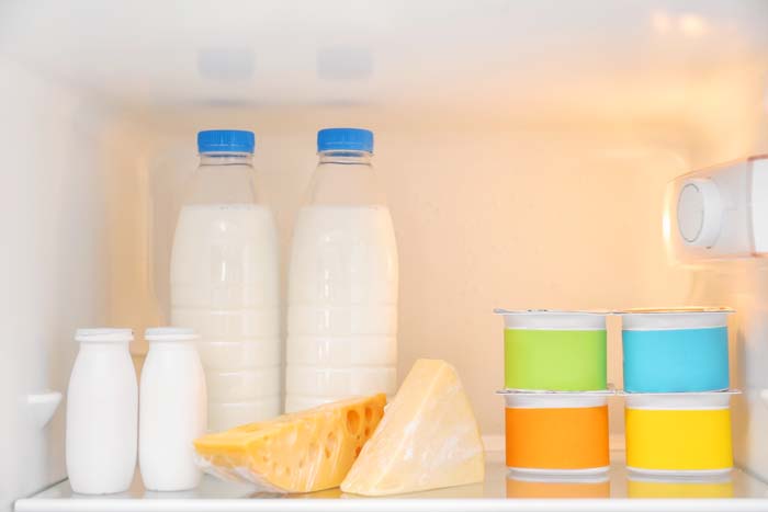 Avoid Storing Milk in the Door #refrigerator #storage #organization #decorhomeideas