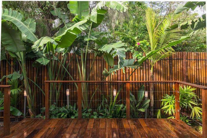 Bamboo Privacy Fence #bamboofence #fencing #decorhomeideas