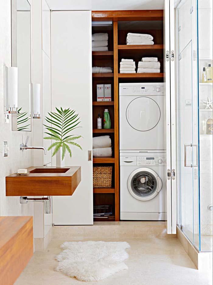 Bifold Laundry Door for More Accessible Design #laundry #closetdoors #decorhomeideas