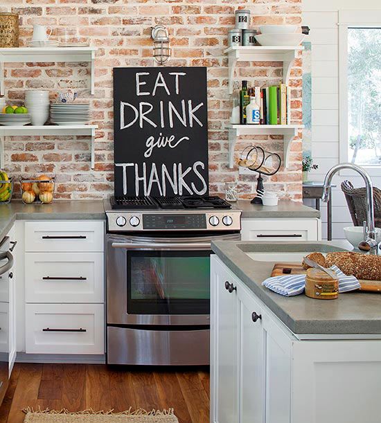 Brick Wall In An Industrial Style Kitchen #brickbacksplash #kitchen #decorhomeideas