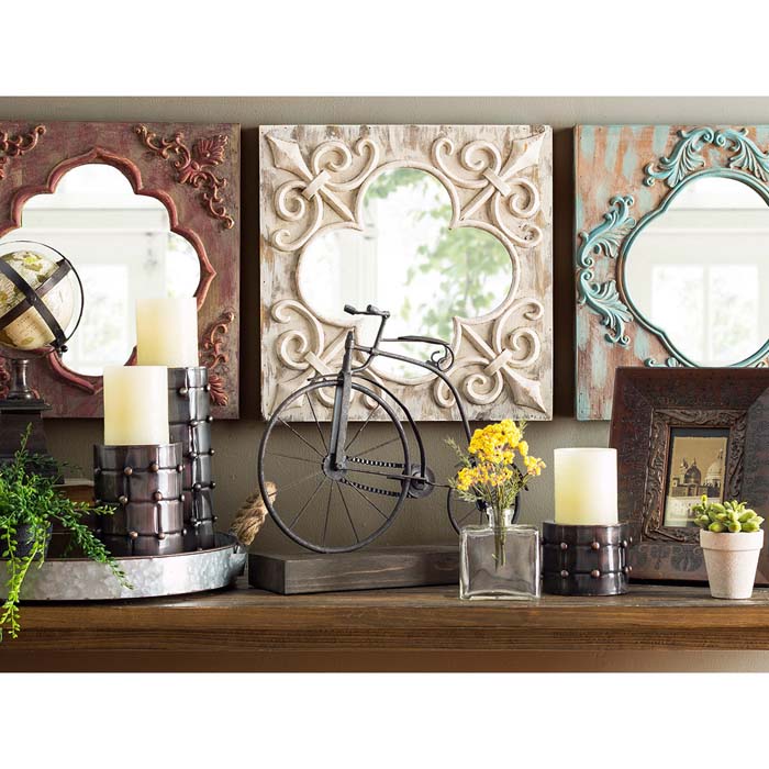 Chalk Painted Mirrored Wall Tiles #rustic #walldecor #decorhomeideas