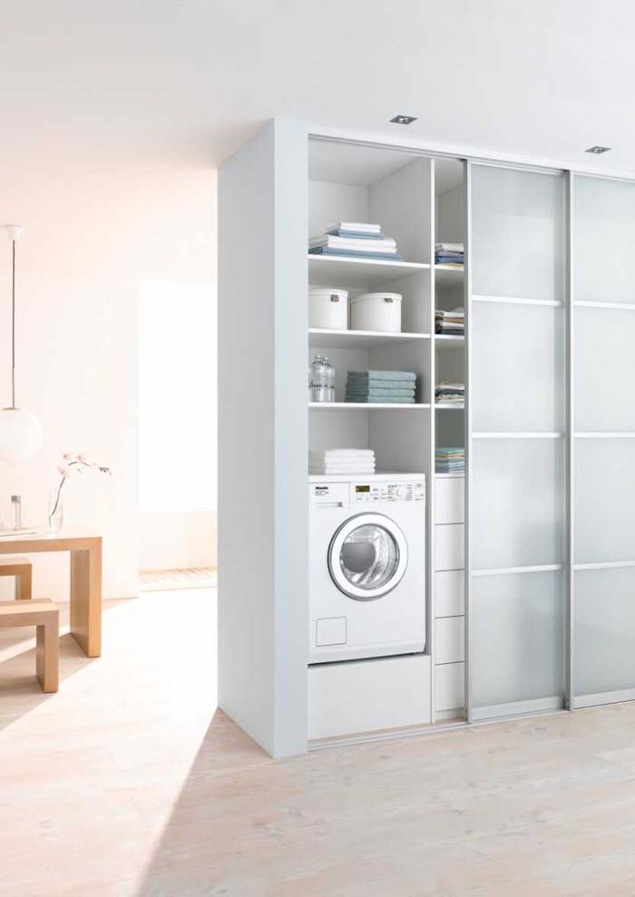 Conceal a Laundry Closet with Frosted Glass Door #laundry #closetdoors #decorhomeideas