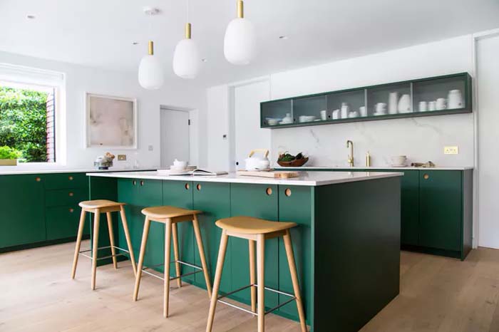 Don't Be Afraid of Color #kitchen #design #decorhomeideas