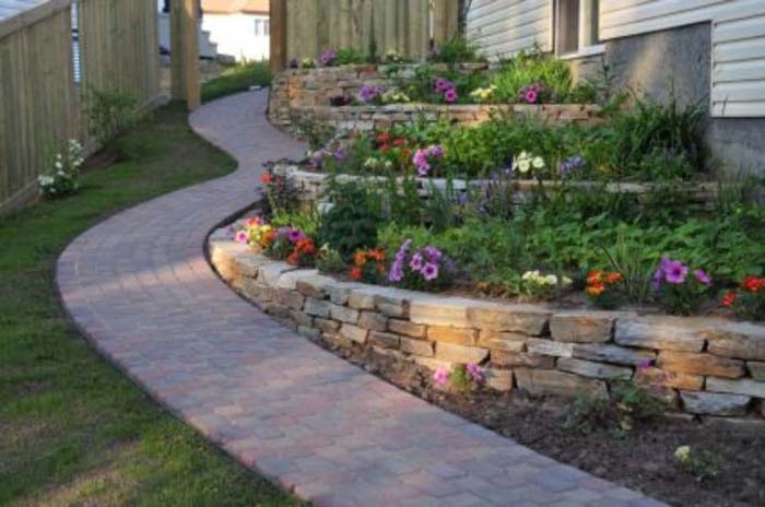 Flower Garden On The Side #slopedbackyard #budget #decorhomeideas