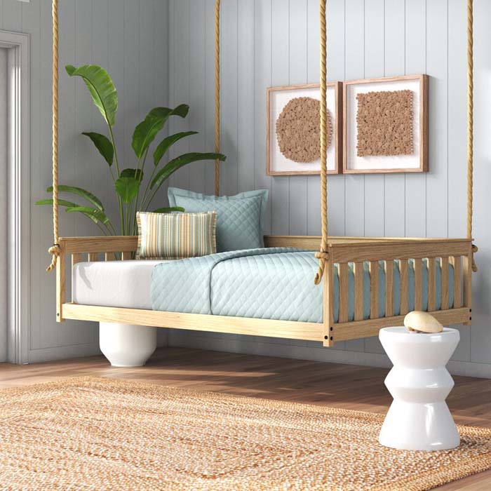 Hanging Daybed #beds #smallroom #decorhomeideas