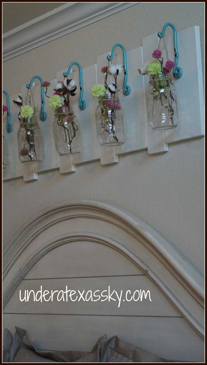 Hanging Hooked Mason Jar Vases #rustic #walldecor #decorhomeideas