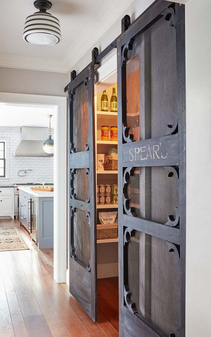 Mod-Meets-Victorian Veranda Style Sliding Doors #barndoor #barndoorideas #decorhomeideas