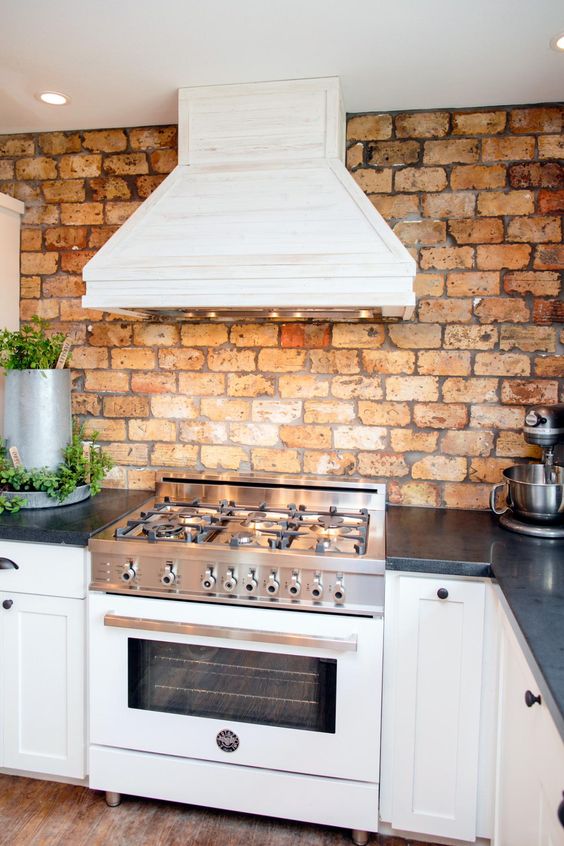 Orange-Brown Brick With Gray Mortar #brickbacksplash #kitchen #decorhomeideas