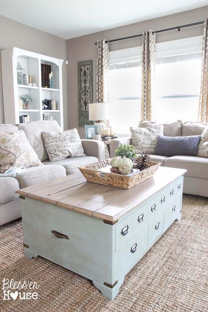Pale Mint Coffee Table with Internal Storage #farmhouse #livingroom #decorhomeideas