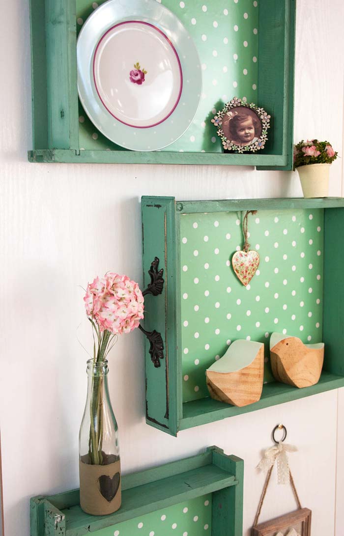 Polka Dot Delight #recycle #olddrawer #decorhomeideas