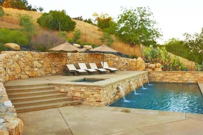 Pool By The Slope #slopedbackyard #budget #decorhomeideas