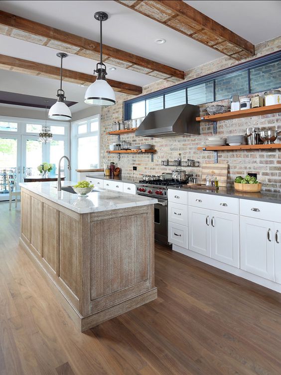 Red Brick In A Galley Kitchen #brickbacksplash #kitchen #decorhomeideas